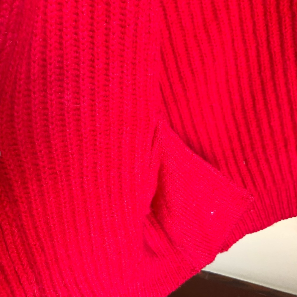 Beautiful Wool Cardigan - Picture 5 of 6